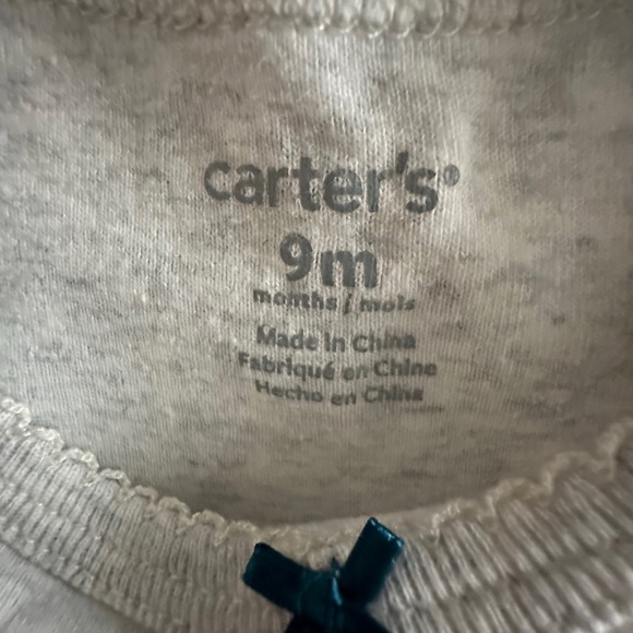 Mixed Brands Bundle of 4: Sleeved Gray & WhiteTops, Denim Jean, Cotton Shirts - Picture 10 of 16